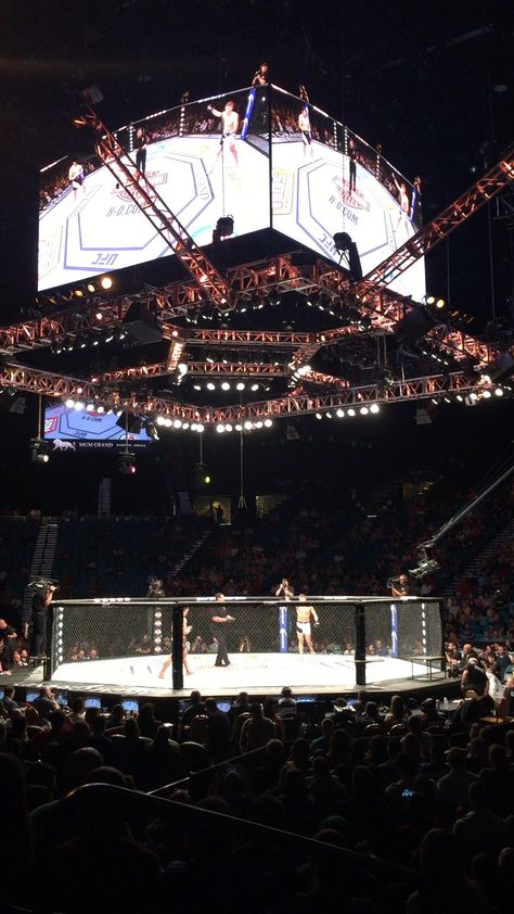 #ufc #tuf #tuffinale21 #mma #mmanews #bjj #muaythai #kickboxing #grappling #combatsport Mma Aesthetics, Boxing Stadium, Box Aesthetic, Mma Gym, Dream Jobs, Vision Board Photos, Sports Marketing, Mma Training, Combat Sport