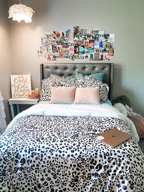 Teal And Leopard Bedroom, Pink And Leopard Bedroom, Leopard Collage, Leopard Bedroom Decor, Room Baddie, Cozy Kitchen Ideas, Leopard Bedroom, Country Bedroom Design, Shared Girls Room