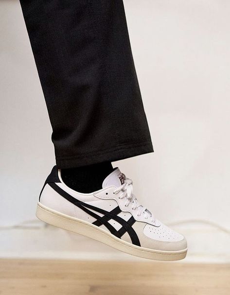 Onitsuka Tiger Gsm Outfit Men, Tiger Shoes Onitsuka Men, Onitsuka Tiger Gsm Outfit, Onitsuka Tiger Men Outfit Mens Fashion, Onitsuka Gsm, Onitsuka Tiger Outfit, Onitsuka Tiger Mens, White Sneakers Women, Hype Shoes