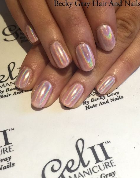 Hallographic Nails, Holographic Nail Designs, Holographic Nail Polish, Holographic Nails, Nail Arts, Chrome Nails, Nail Trends, How To Do Nails, Beautiful Nails