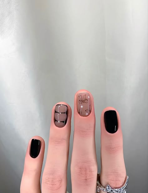 Black Matte Nails, Wine Nails, Asian Nails, Hello Nails, Hippie Nails, Punk Nails, Edgy Nails, Grunge Nails, Minimal Nails