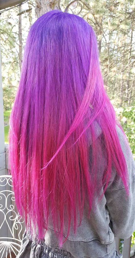 Pink N Purple Hair, Purple Pink Green Hair, Pink Hair With Purple Tips, Pink And Purple Hair Ombre, Purple To Pink Ombre Hair, Violet Pink Hair, Purple To Pink Hair, Pink And Purple Hair Ideas, Vibrant Purple Hair