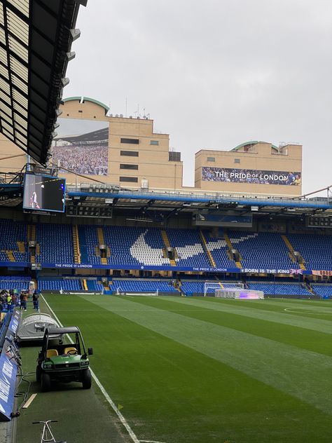 Stanford Bridge, Sixteenth Birthday, Sweet Sixteen Birthday, Sweet Sixteen, Baseball Field, London Uk, Soccer Field, Minecraft, Chelsea