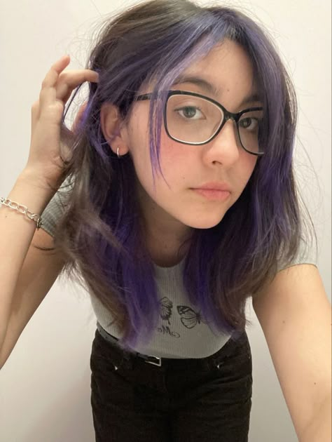 Hair Dye Medium Length, Purple Dyed Hair Underneath Brown Hair, Lavender Underdye Hair, Purple Under Highlights, Short Brown Hair With Purple Underneath, Purple Hair Front Pieces, Short Brown And Purple Hair, Purple Underhair, Light Purple Underneath Hair