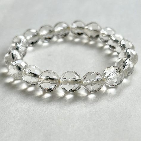 Bracelet Clear Quartz Crystals Diamond Cut | Natural Clear Quartz Bracelet Stretch Unisex from India | Clear Crystal Bracelet Yoga Clear Gemstones, Clear Quartz Bracelet, Clear Crystal Bracelet, Utsav Fashion, Yoga Bracelet, Mala Bracelet, Chakra Bracelet, Quartz Crystals, Quartz Bracelet