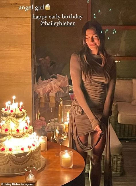 Hailey Bieber beams during an early celebration for her 26th birthday with Kendall Jenner | Daily Mail Online Kendall Jenner Birthday, Nobu Malibu, Happy Early Birthday, Camila Morrone, Kendall Style, Lori Harvey, 26th Birthday, Green Gown, Social Media Stars