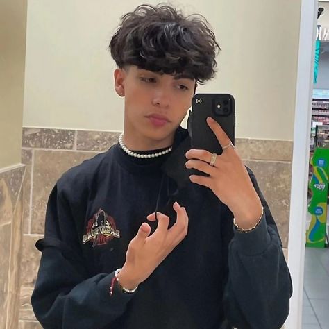 Gabriel Salazar, Police Chase, Tiktok Star, E Boy, Childhood Photos, Social Media Stars, In A Car, A Car