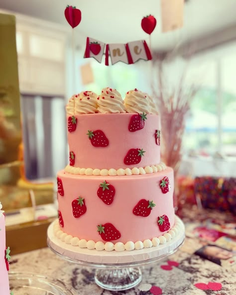 Two Berry Sweet Birthday, Strawberry Birthday Cake Design, 2nd Birthday Strawberry Theme, Baby Girls Birthday Theme Ideas, Strawberry 1 Year Birthday, Strawberry 2nd Birthday Party Theme, Two Sweet Strawberry Party 2nd Birthday, Strawberry Themed First Birthday Cake, Strawberry Bday Theme