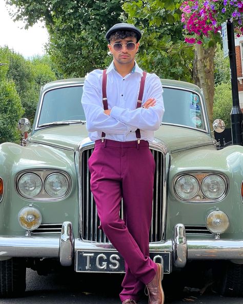 1950s Mens fashion. Maroon Trousers and suspenders. Peaky blinders who? Mens 50s Outfit, Grease Outfits 1950s Men, 50s Sock Hop Outfit Men, 1950s Mens Fashion Greaser, 1950s Male Fashion, Retro Male Outfits, 50s Outfits Men, Suspenders Outfit Men, Elliot Aesthetic