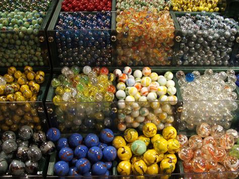 Marbles, marbles, marbles | Flickr - Photo Sharing! Marble Toys, Iridescent Tile, Marbles Images, Marble Vase, Glass Balls, Creative Stuff, Marble Art, Glass Marbles, Glass Paperweights