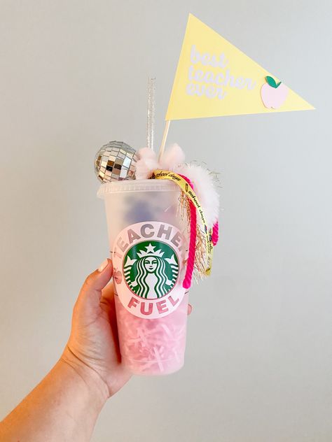 Starbucks Cup Teacher Gift, Starbucks Teacher Cup, Diy Teacher Cups, Starbucks Cup Gift Filled, Personalized Starbucks Cup Ideas, Back To School Teacher Gifts, Starbucks Cup Gift, Money Leis, Halloween Teacher Gifts