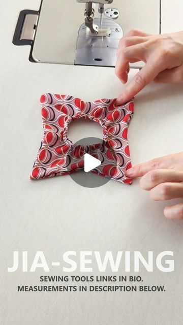 Scrunchies Diy Measurements, Scrunchies Diy, June 16, Sewing Tools, Sewing Tips, Sewing Hacks, Hair Band, Diy Sewing, Scrunchies