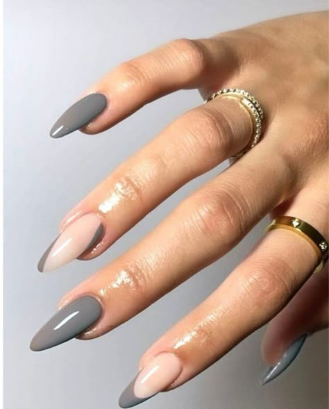 Daisy Acrylic Nails, Designs For Short Nails, Chic Nail Art, November Nails, Grunge Nails, Minimal Nails, Casual Nails, Gray Nails, Work Nails