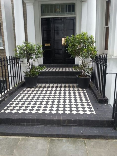 Black and White Tile Pattern for Home Decor.#InteriorDesign #InteriorDesignStyles #TileShower #Tile #TilePatterns #BathroomIdeas #BathroomDecor #Bathroom #BathroomDecorIdeas #BathroomInterior #BathroomTileIdeas Black And White Tile Front Porch, Black And White Patio Tiles, Black And White Tile Porch, Black And White Tile Entry, Black And White Tile Entryway, Front Porch Tiles, Tiled Porch, White Tile Pattern, House Frontage