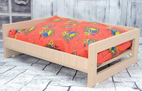 isso Pallet Dog House, Cama Pet, Dog Area, Animal Sanctuary, Space Cat, Cat Diy, Dog Kennel, Pet Furniture, Diy Stuffed Animals