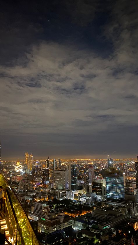 Thai Place, Rooftop City, City View Night, Thailand Wallpaper, Thai Travel, Night Clouds, Thailand Vacation, Bangkok City, Night Pictures