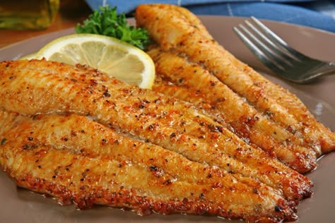 Catfish has an assertive flavor that's perfect for a spicy coating like this. This recipe skips the deep-fryer that is often the cooking method of choice for fish in the South, and opts instead for a leaner baked preparation with a lovely crust of spices. Baked Catfish Recipes, Cajun Catfish, Grilled Catfish, Baked Catfish, Catfish Recipe, Catfish Recipes, Honey Baked, Mustard Recipe, Fried Catfish