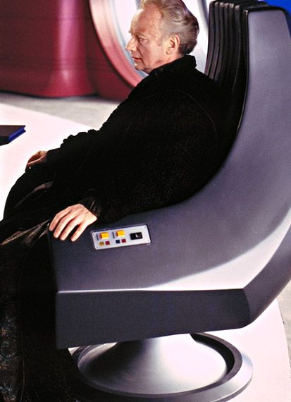 Attack of the Clones image attack Jul 24, 2003 - Seat of Power - Supreme Chancellor Palpatine (Ian McDiarmid) has very particular tastes when it comes to furnishings. Ian Mcdiarmid, Chancellor Palpatine, Darth Sidious, Attack Of The Clones, Star Wars Clone Wars, Clone Wars, Hello Kitty, Star Wars, Kitty