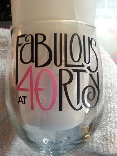 Wine Glass Vinyl.  Fabulous at 40! Wine Glass Ideas, 40th Birthday Wine Glass, Cricut Wine Glasses, 40th Birthday Wine, Sparkling Wine Glasses, Wine Glass Vinyl, Birthday Wine Glasses, Sharpie Paint Pens, Sublimacion Ideas