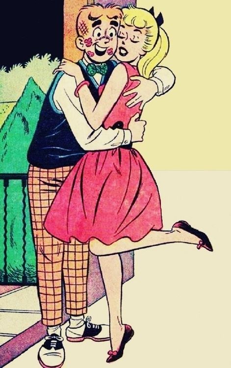 Archie Andrews and Betty Cooper. This would be a perfect costume for Ian and I. As he's already a red head and I'm already blonde! Archie Comics Betty, Archie Betty And Veronica, Archie Comics Riverdale, Archie Comics Characters, Dan Decarlo, Comic Pop Art, Archie Comic Books, Random Vintage, Dreams Photo