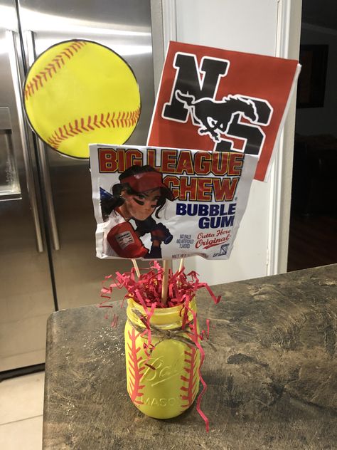 Softball Centerpiece Softball Fence Decorations, Sweet 16 Softball Theme, Softball Party Centerpiece, Softball Party Food Ideas, Softball Banquet Decorations, Softball Table Decorations, Softball Centerpieces Banquet, Softball Centerpieces Table Decorations, Softball Banquet Ideas Table Decorations