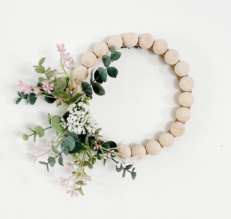 Wood Bead Wreath, Bead Wreath, Faux Eucalyptus, Door Signs Diy, Modern Farmhouse Home Decor, Modern Farmhouse Home, Small Wreaths, White Florals, Spring Home Decor