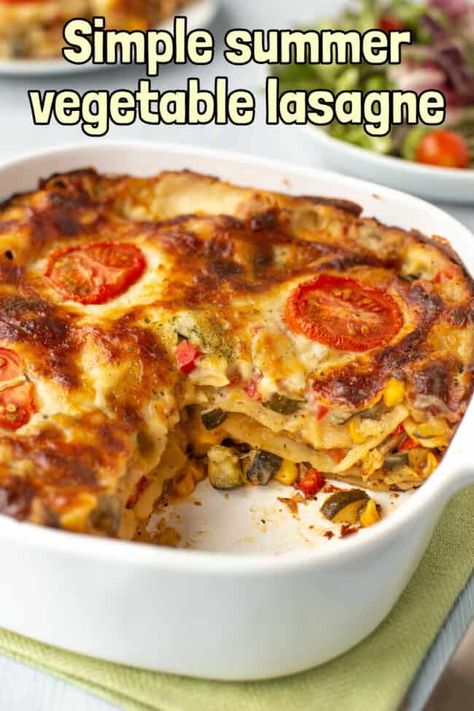 Vegetarian Lasagne, Vegetable Lasagne, Creamy Pasta Dishes, Lasagne Recipes, Cheese Lasagna, Summer Vegetables, Vegetable Lasagna, Low Fat Cheese, Crispy Cheese