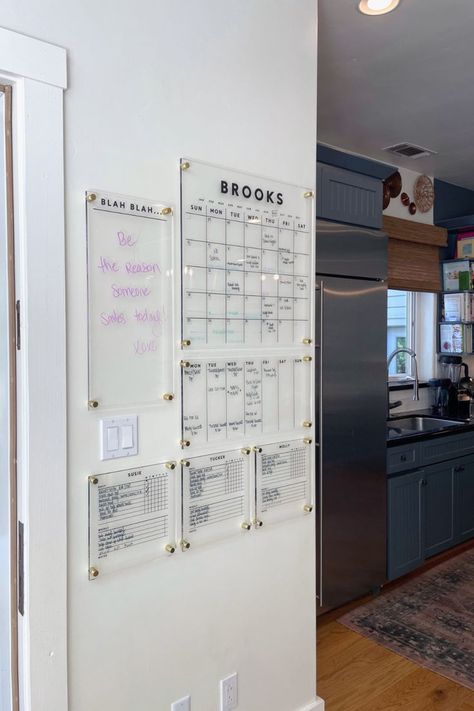 Kitchen Command Center Ideas, Command Center Entryway, Command Center Wall, Family Calendar Wall, Command Center Design, Command Wall, Family Command Center Wall, Command Center Ideas, Kitchen Command Center