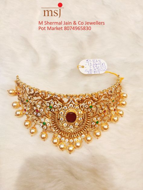 30grams Gold Choker Designs, Short Gold Necklace, Marriage Jewellery, Kids Jewellery, Choker Jewellery, Temple Jewelry Necklace, Gold Temple Jewellery, Choker Necklace Designs, New Gold Jewellery Designs