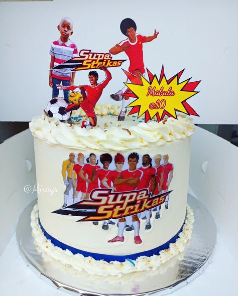 Super Strikers Cake, Football Cake Design, Soccer Cakes, Super Strikas, Supa Strikas, Boys Cake, Soccer Cake, Heart Cake Topper, Peppa Pig Birthday Party