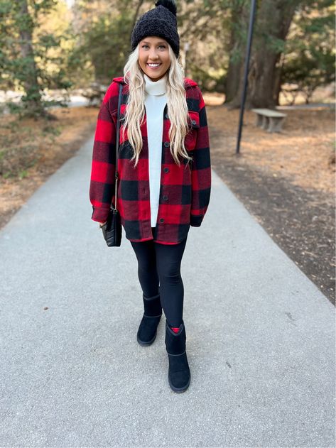 Time and Tru Women's Plaid Shacket curated on LTK Buffalo Plaid Shacket Outfit, Shacket Outfit Women, Shacket Outfit, Barefoot Dreams Blanket, Fleece Outfit, Cute Eyeshadow Looks, Walmart Fashion, Plaid Shacket, Blanket Black