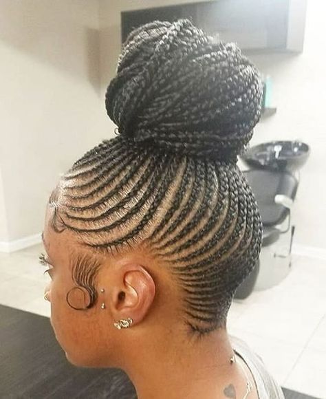 30 Ways to Effortlessly Rock Box Braids Updo Hairstyles Feed In Braids Ponytail, Braids Ponytail, Feed In Braids Hairstyles, Feed In Braids, African Hair Braiding Styles, Braids Twist, Braided Cornrow Hairstyles, Braided Styles, Feed In Braid