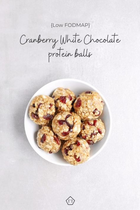 Looking for a healthy snack you can take on the go? Try these easy cranberry white chocolate protein balls! FODMAP Recipes | FODMAP Diet | FODMAP Diet Recipes | FODMAP Snacks | FODMAP Snack Ideas | FODMAP Healthy Recipes | FODMAP Snacks Easy | Dessert | Low FODMAP Dessert | White Chocolate | Protein Balls | Protein Bites #lowfodmap #glutenfree #cranberry #snack www.fodmapformula.com Chocolate Chip Protein Balls, Easy Low Fodmap, Chocolate Protein Balls, Fodmap Breakfast, Low Fodmap Snacks, Fodmap Friendly Recipes, Fodmap Snacks, Cranberry White Chocolate, Low Fodmap Diet Recipes