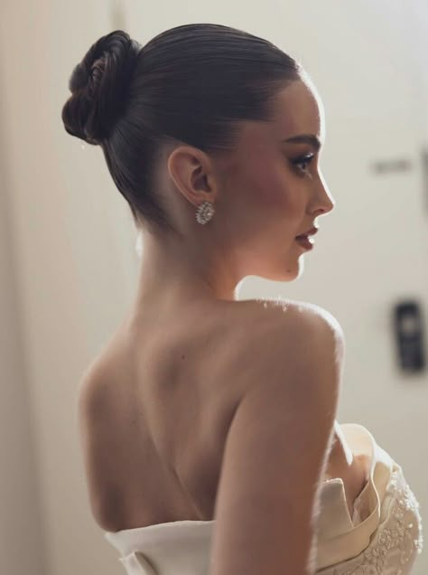 High Bun Hairstyle, Sleek Bun Hairstyles, Bridesmaid Hair Inspo, High Bun Hairstyles, Wedding Hair Up, Wedding Glam, Bridal Hair Buns, Bridal Hair Inspiration, Hair Mistakes