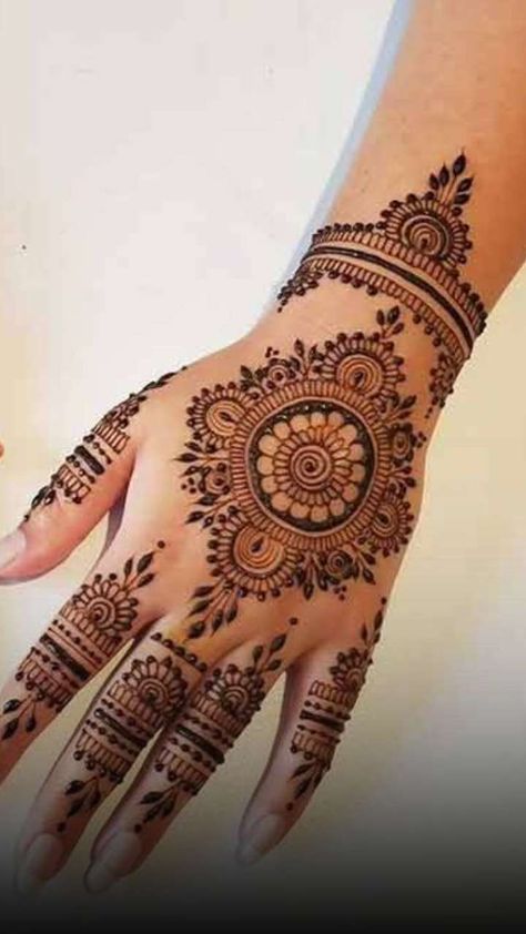 Mandala Art Mehendi, Mehndi Designs Mandalas, Mandala Mehandi Designs, Mandala Mehendi Designs, Mandala Mehandi, Mandala Mehndi Designs, Mandala Mehendi, Mandala Mehndi Design, Mehndi Designs For Eid