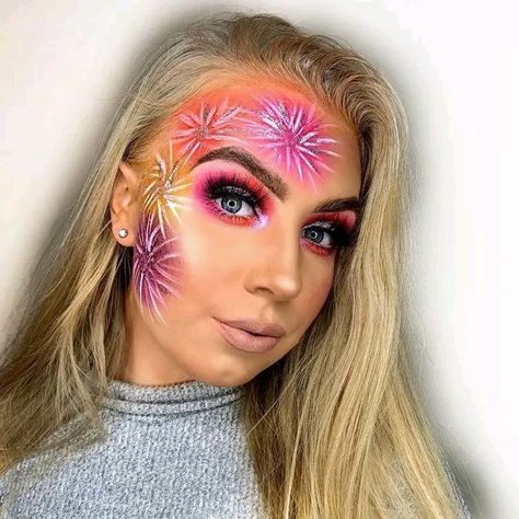 Fireworks Makeup, Holiday Eyeshadow, Face Painting Designs, Painting Designs, How To Apply Makeup, Makeup Inspo, Face Painting, Beautiful Blue, Fashion Makeup