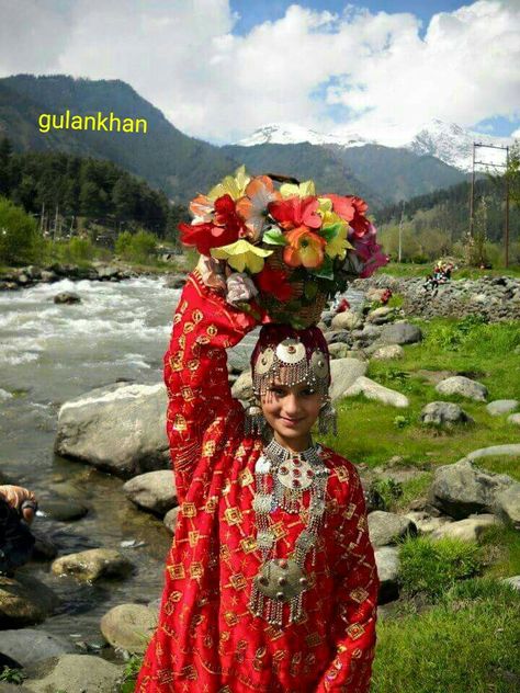 Beautiful & so cute baby cultural dress, Azad kashmir, Pakistan Kashmiri Culture Dress, Kashmiri Traditional Dress For Women, Kashmiri Culture Aesthetic, Jammu And Kashmir Traditional Dress, Kashmir Traditional Dress, Kashmiri Look, Kashmiri Aesthetic, Kashmir Food, Mobile Live Wallpaper