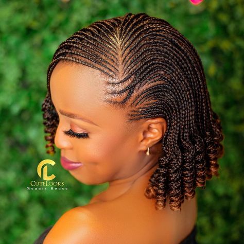 Corn Roll Hair Styles, Short Bob Braids, Mode Niqab, Couple Mignon, Carrot Hairstyles, Latest Hair Braids, Twists Hairstyles, Bob Braids Hairstyles, Beauty House