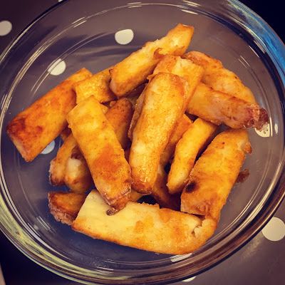 Oven Baked Halloumi, Baked Halloumi, Halloumi Fries, Healthy Work Snacks, Vegetarian Meals, Plain Flour, Oven Baked, 3 Ingredients, If You Love