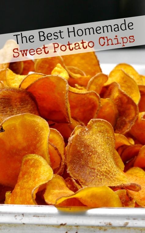 The Best Homemade Sweet Potato Chips Pig Recipes, Homemade Sweet Potato Chips, Sweet Potato Chips Recipe, Potato Chips Recipe, Crispy Chips, Carrot Muffins, Homemade Chips, Classic Appetizers, Sweet Potato Chips