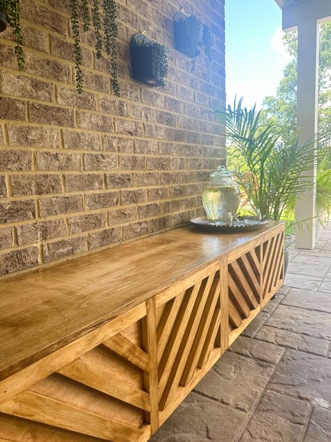 DIY Herringbone Storage Bench Modern Bench Diy, Deck Storage Bench, Electric Ray, Patio Storage Bench, Garden Storage Bench, Modern Storage Bench, Pole Wrap, Making A Bench, Outdoor Storage Bench