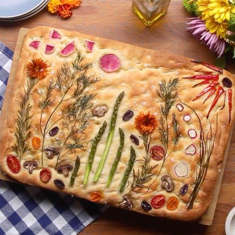 Foccacia Bread, Watermelon Radish, Focaccia Recipe, Bread Art, Focaccia Bread, Fresh Asparagus, Artisan Bread, Edible Flowers, Dry Yeast