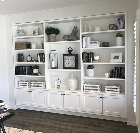 How To Style Floor To Ceiling Shelves, Wall Bookshelf Styling, Lounge Units, White Bookshelf Decor, Built In Shelf Decor, Arranging Bookshelves, Bookshelf Styling Living Room, Shelving Units Living Room, Bookshelf Decoration