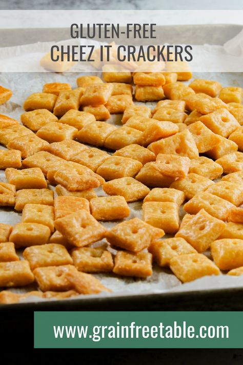 Gluten Free Cheese Its, Gluten Free Cheez Its, Gluten Free Cheese Crackers, Cheez Its, Cheese Its, Homemade Cheez Its, Cheesy Crackers, Df Recipes, Crispy Crackers