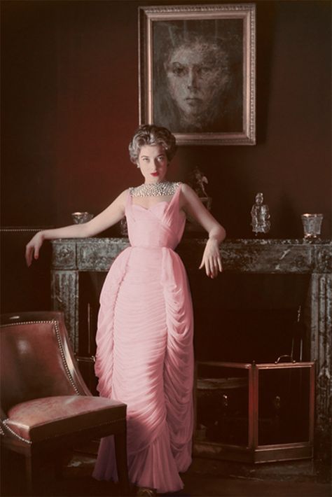 Gown Draping, 1953 Fashion, Jean Dessès, Pink Evening Gowns, Model Magazine, Formal Wear Dresses, Fashion 1950s, Vintage Fashion Photography, 50s Style