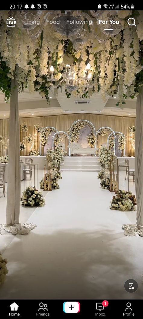 Asian Wedding Venues, Asian Wedding Decor, Nikah Decor, Wedding Venues Uk, Wedding Backdrop Decorations, English Wedding, Wedding Dress With Veil, Wedding Decor Style, White Florals