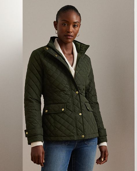 Diamond-Quilted Mockneck Jacket Womens Winter Fashion, Burberry Shorts, Closet Outfits, Barbour Women, Womens Winter Fashion Outfits, Womens Quilted Jacket, Fall Wardrobe Essentials, Fall Capsule Wardrobe, Womens Winter