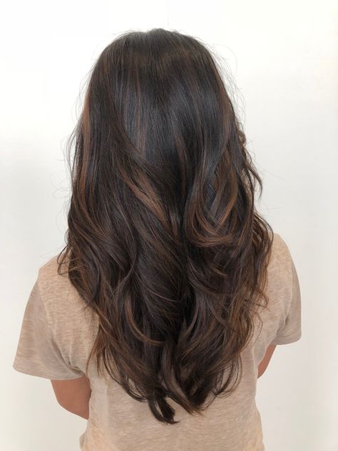 Asian Brown Hair Highlights, Asian Bayalage Hair Caramel, Brown Balayage Indian Hair, Brown Hair Lived In, Brunette Balayage Hair Indian Skin, Natural Highlights For Asian Hair, Brown Hair Colour Highlight, Black Hair Minimal Highlights, Hair Colour For Long Straight Hair