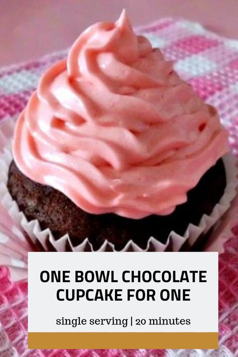 Recipe For 1 Cupcake, Single Serving Cupcake Recipe, Recipe For One Cupcake, Single Birthday Cupcake, Single Serve Cupcake Recipe, One Cupcake Recipe, Single Serve Cupcake, Individual Birthday Cakes, Single Cupcake Recipe