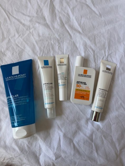 La Roche Posay Aesthetic, Girly Makeup, Makeup Clean, Beauty Routine Tips, Clean Aesthetic, Facial Skin Care Routine, Pretty Skin Care, روتين العناية بالبشرة, Top Skin Care Products